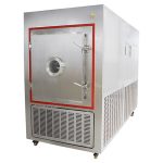 vákuový pilotný lyofilizátor